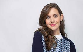 Https Www Reddit Com R Alisonbrie Comments 9tbx99 Pretty Alison Brie Brie Pretty