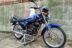 Spesifikasi motor yamaha rx king. Modifikasi Yamaha Rx King Dibikin Menawan Modal Ubahan Simpel Stylish Gridoto Com