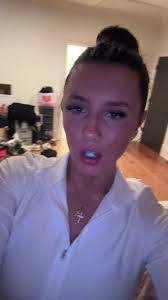 Maggie Waldron's Instagram, Twitter & Facebook