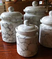 47 Unique White Kitchen Canisters For Your Inspiration Ceramic Canister Set Ceramic Kitchen Canisters Ceramic Kitchen Canister Sets