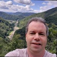 40+ "Robert Veldhuis" profiles