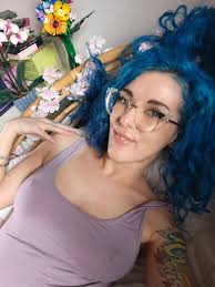 Just waiting for you😍❤️