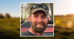 Derek Chance's Instagram, Twitter & Facebook