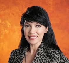 Rosie Saunders es un CENTURY 21® agente en Lynnwood, Washington 98087,  Estados Unidos