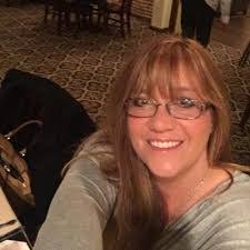 Tracy Eppinger's Instagram, Twitter & Facebook