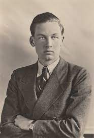 Ernst august prinz von hannover und seine ehefrau caroline prinzessin von monaco zu gast bei der uebergabe des praesidentenamtes beim deutschen. Ernst August Von Hannover 1914 1987 Wikipedia