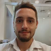 200+ perfiles de «Aita»