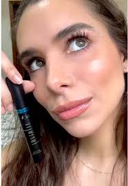 Pruébala: Máscara de Pestañas Infinite Waterproof