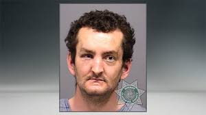 Store employee recovering after gruesome Estacada stabbing