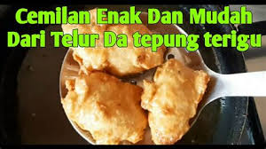 2 butir telur dan kocok hingga lepas. Cemilan Dari Telur Dan Terigu Resep Cemilan Dari Tepung Terigu Telur Ala Lemonilo Kali Ini Saya Membuat Cemilan Enak Gurih Dari Kerupuk Dan Telur