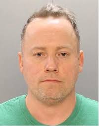 Off-duty officer charged with DUI after Roosevelt Boulevard crash