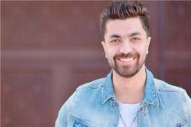 محمد رمضان الممثل المصري الشاب وصاحب الإطلالة المميزة، تخرج من جامعة عين شمس وانطلق في رحلته الشاقة إلى عالم الشهرة والفن حيث استطاع بإصراره وعزيمته أن يتغلب على ظروفه الصعبة ويُثبت للعالم أجمع أنه يمتلك قدرة وموهبة مميزة في التمثيل. Ù†Ø¬Ù… Ø§Ø³ØªØ§Ø± Ø§ÙƒØ§Ø¯ÙŠÙ…ÙŠÙŠ ÙŠ Ø¹Ù„Ù† Ø§Ø¹ØªØ²Ø§Ù„Ù‡ Ù„Ù‡Ø°Ø§ Ø§Ù„Ø³Ø¨Ø¨ Ø¨ÙˆØ§Ø¨Ø© Ø£Ø®Ø¨Ø§Ø± Ø§Ù„ÙŠÙˆÙ… Ø§Ù„Ø¥Ù„ÙƒØªØ±ÙˆÙ†ÙŠØ©