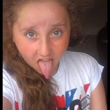 Melissa Brook (@MelissaBrook11)