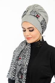 Aise Tesettur Fume Siyah Asimetrik Desen Sal Bone 1 Siyah Sal Sik
