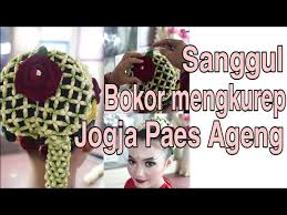 Paes sanggul sasak yogya / journey on the sky: Tutorial Membuat Sanggul Trp Jogja Paes Ageng Youtube