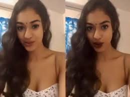 From Kareena Kapoor, Radhika Apte to Shruthi Narayanan: Indian actresses  MMS videos that shook the nation