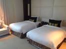 Double or twin beds for gay male couple? - Dubai Forum