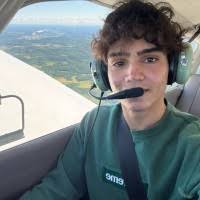 30+ "Eric Oliveira" profiles