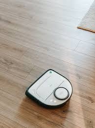 Kobold Vr300 Unser Intelligenter Saugroboter Im Langzeittest In 2020 Ikea Teppich Akkusauger Staubsauger Roboter