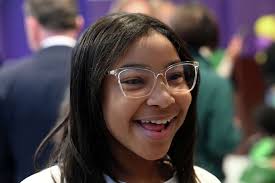 Russell Sage College gives Troy fifth graders 'pre-acceptance' letters