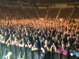 the crowd for korn picture of verizon arena little rock