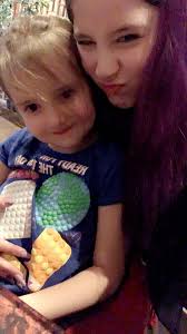 Calgary, AB babysitter for kids of all ages