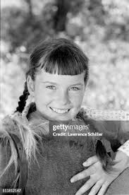 853 fotos e imágenes de alta resolución de Pam Young