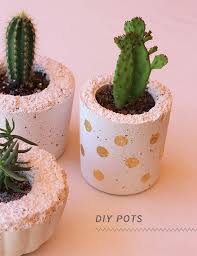 White Cement Diy Flower Pot Creative Diy Flower Pot Ideas Plant Pot Diy Diy Flower Pots Diy Pots