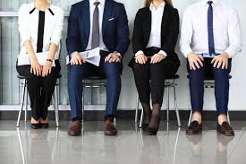 In other words, it requires members of an organization or institution to dress appropriately. Hr Reveals What You Should And Shouldn T Wear To A Job Interview