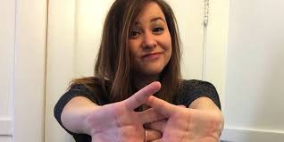 Vocal cracking occurs when a voice is under strain, either from the rapid growth of the larynx as a result of puberty, or from pushing the voice into higher or lower registers. Don T Tell Me To Stop Cracking My Knuckles Because I Won T