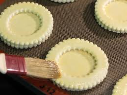 Croute A Bouchee Ronde Vol Au Vent Recette Recette A Base De Pate Feuilletee Recettes De Cuisine Recette Pate En Croute