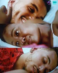 Wewe uko holiday mood gani—Team Karen lux ama Team humble Salem vibes? 😍🎁  Drop your answers na utume salamu za sherehe! 👇🏽✨ #Salem #MME