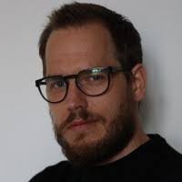 Robert Vacha's Instagram, Twitter & Facebook