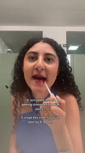 College Makeup Routine in Dorms 🎓