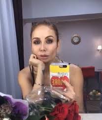 Jun 09, 2021 · ляйсан утяшева: Bolna Ponevole Lyajsan Utyasheva Mozhet Zabolet Anoreksiej Starayas Spasti Brak S Pavlom Volej