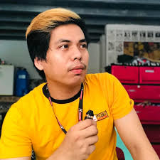 𝙴𝚁𝙸𝙲 𝚅𝙰𝙻𝙻𝙴𝙹𝙾 (@_dung_ngo_) er Í BEINNI