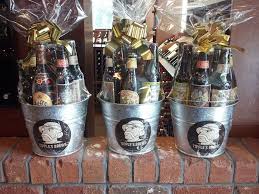 Beer Basket Idea Beer Basket Diy Beer Gifts Gift Baskets For Men