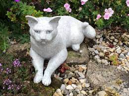 See more ideas about cat statue, pet memorials, statue. Octavia Resin With Granite Life Size Outdoor Cat By Moorside Design Animals Artwork Cats Outdoor Cats