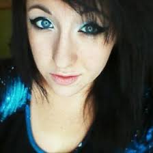 Cortney Leigh (cortneyrayne97)