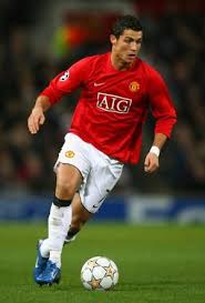 After making an instant impact in the capital, he caught the of eye of sir alex ferguson at manchester united, who promptly signed the young star and gave him his united debut in 2003. Cristiano Ronaldo Manchester United Days Cristiano Ronaldo Manchester Manchester United Football Club Cristiano Ronaldo
