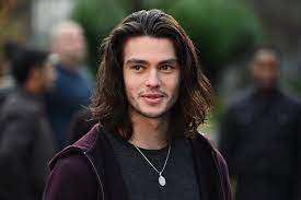 Felix mallard at arrivals for cbs presents the neighborhood and happy together at the 12th annual paleyfest fall tv previews, paley center for media, beverly hills, ca september 12, 2018. Felix Mallard S Hottest Moments Of All Time From Shirtless Surfing To Serenading Us With His Angelic Voice Girlfriend