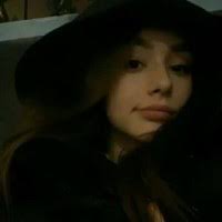 10 "Lili Max" profiles