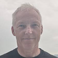 Sharing for all of my Irish network.....our incredible Vistage Chair Steven  Spillane based in Ireland is launching a new Key Group designed for rising  leaders and decision makers. Ready to elevate… |