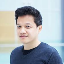 Build world-class college & scholarship application portfolios.