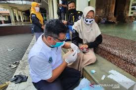 Explore tweets of pasar kliwon kudus @achan_hasta on twitter. Tempat Tempat Keramaian Di Kudus Bakal Jadi Sasaran Rapid Test Corona Antara News Bengkulu