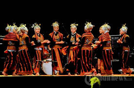 Tari seudati berasal dari pulau. 18 Tari Tradisional Aceh Pengertian Beserta Gambarnya