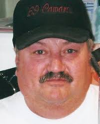 Randy Volk's Instagram, Twitter & Facebook