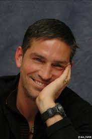 I love him, his voice, his smile, his humour ❤️❤️❤️*