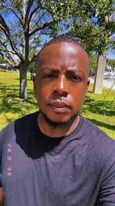 Morning fellas UK 44 tomorrow 😱 Uc 🍆 6ft4 top