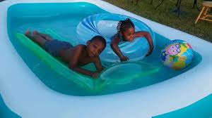 Získáte tak jedinečnou inspiraci ze stovek českých alb, nahraných každý den na rajče. Play Day Inflatable Pool Review Youtube